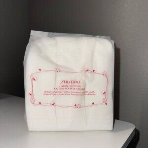 Shiseido Facial Cotton Pads Includes 165 Squares for Softener Application white